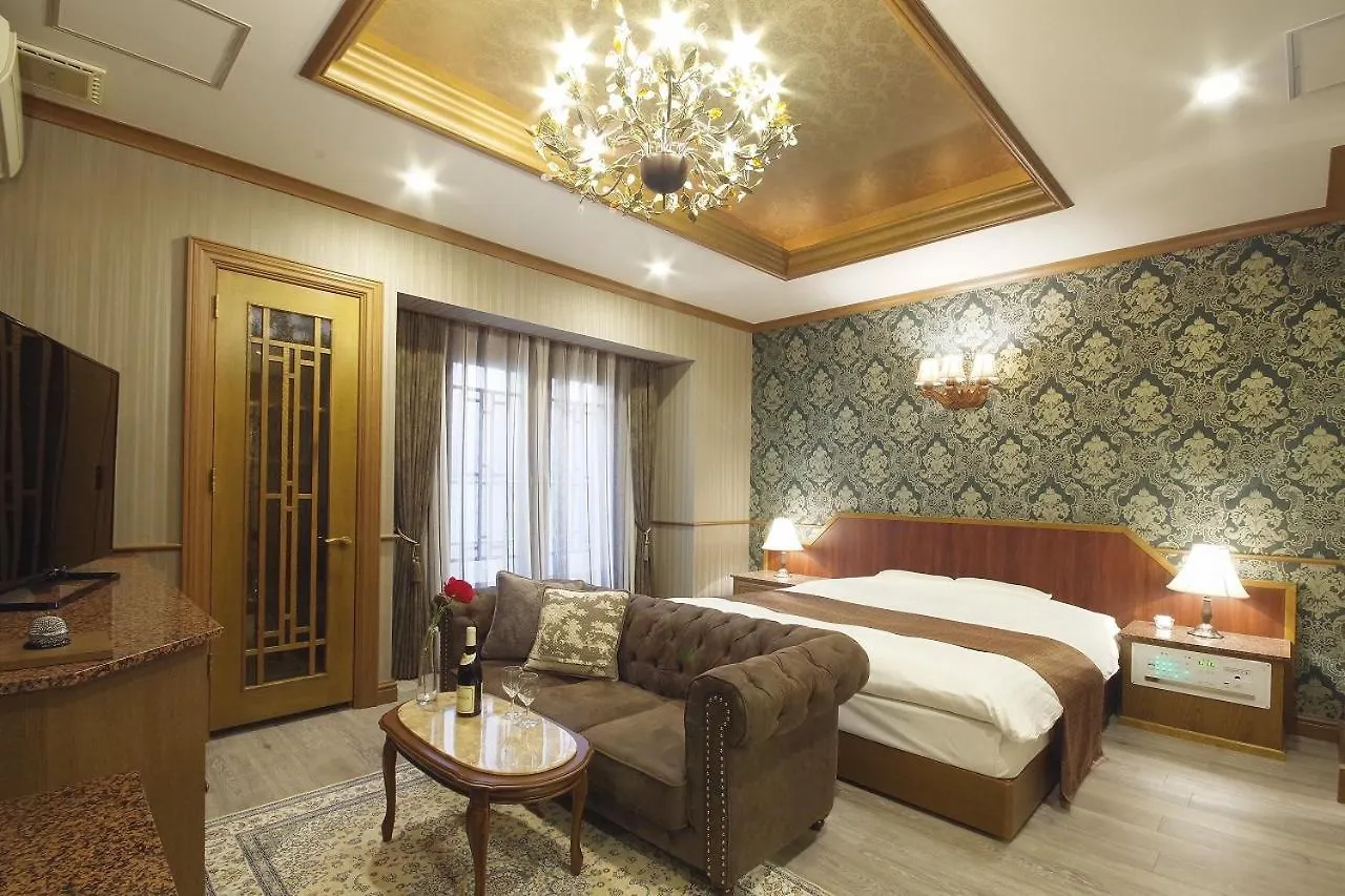 Отель для свиданий Hotel La Grace (Adults Only) Саппоро